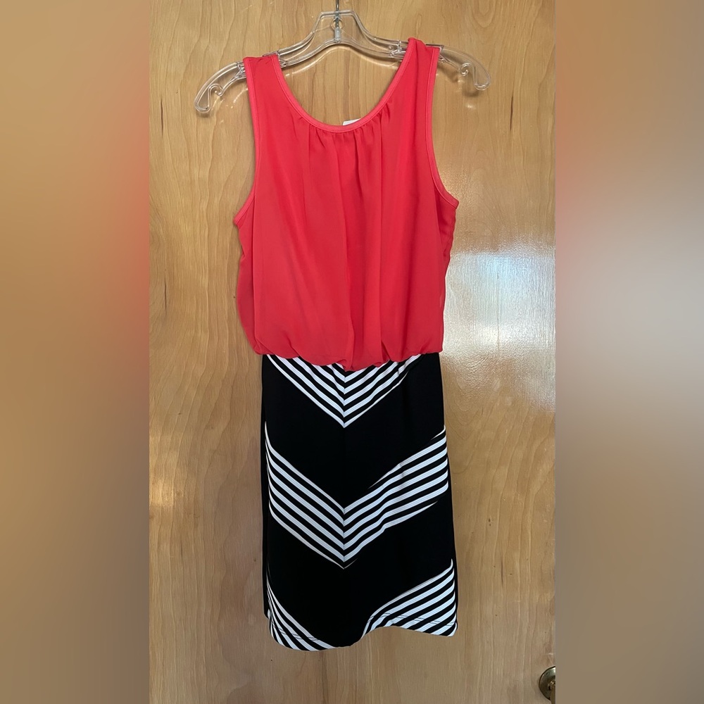Cute skirt-dress!